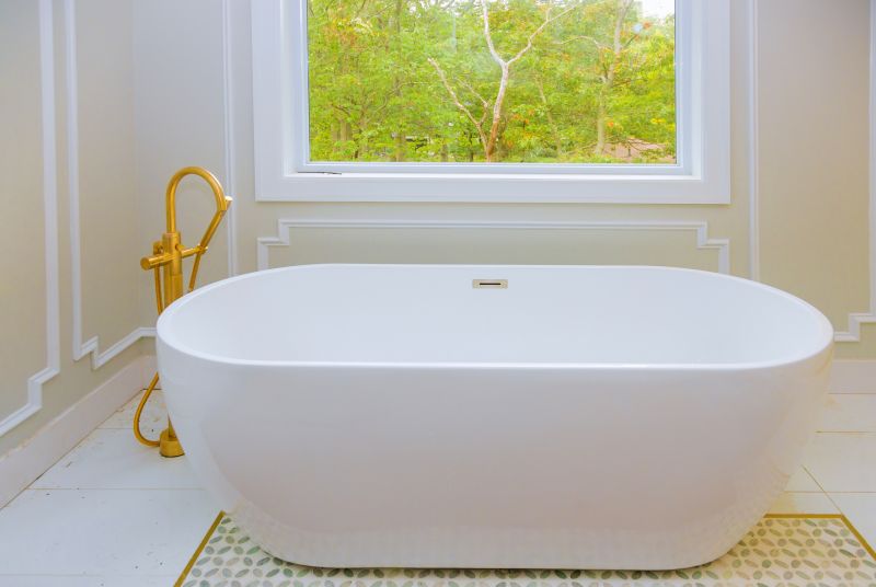 Freestanding Modern Tub